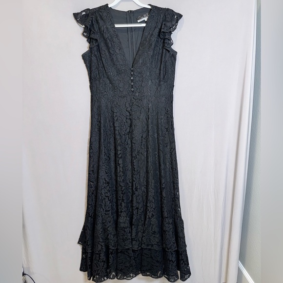 Dalia Macphee Lace Maxi Dress - Picture 5 of 11